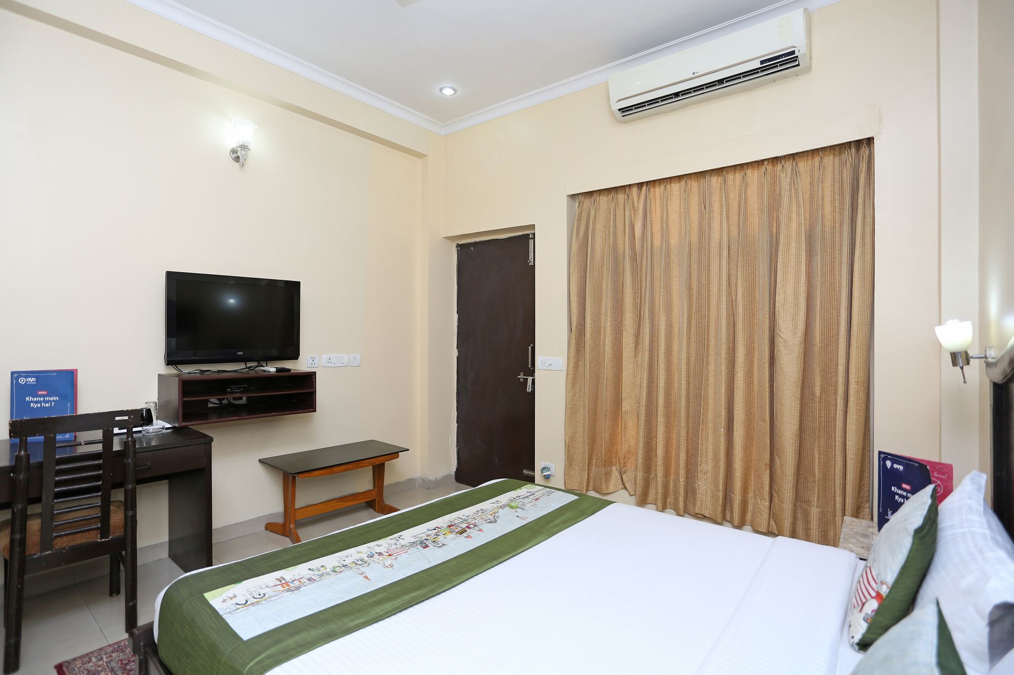 Oyo 9188 Near Dlf Phase 1 Hotel Gurgaon Ngoại thất bức ảnh