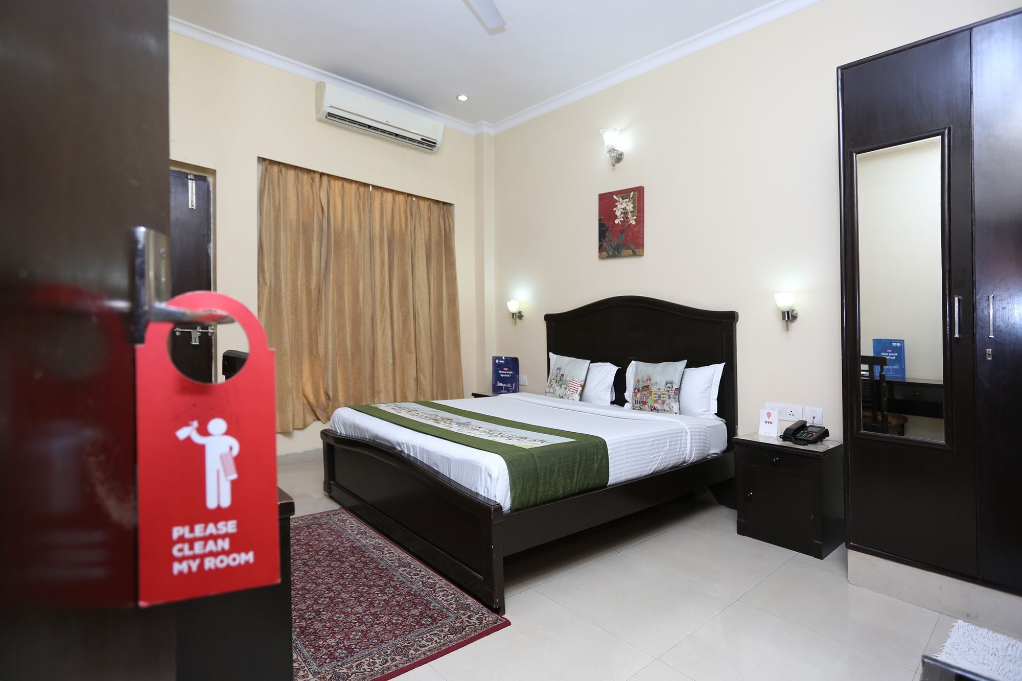 Oyo 9188 Near Dlf Phase 1 Hotel Gurgaon Ngoại thất bức ảnh