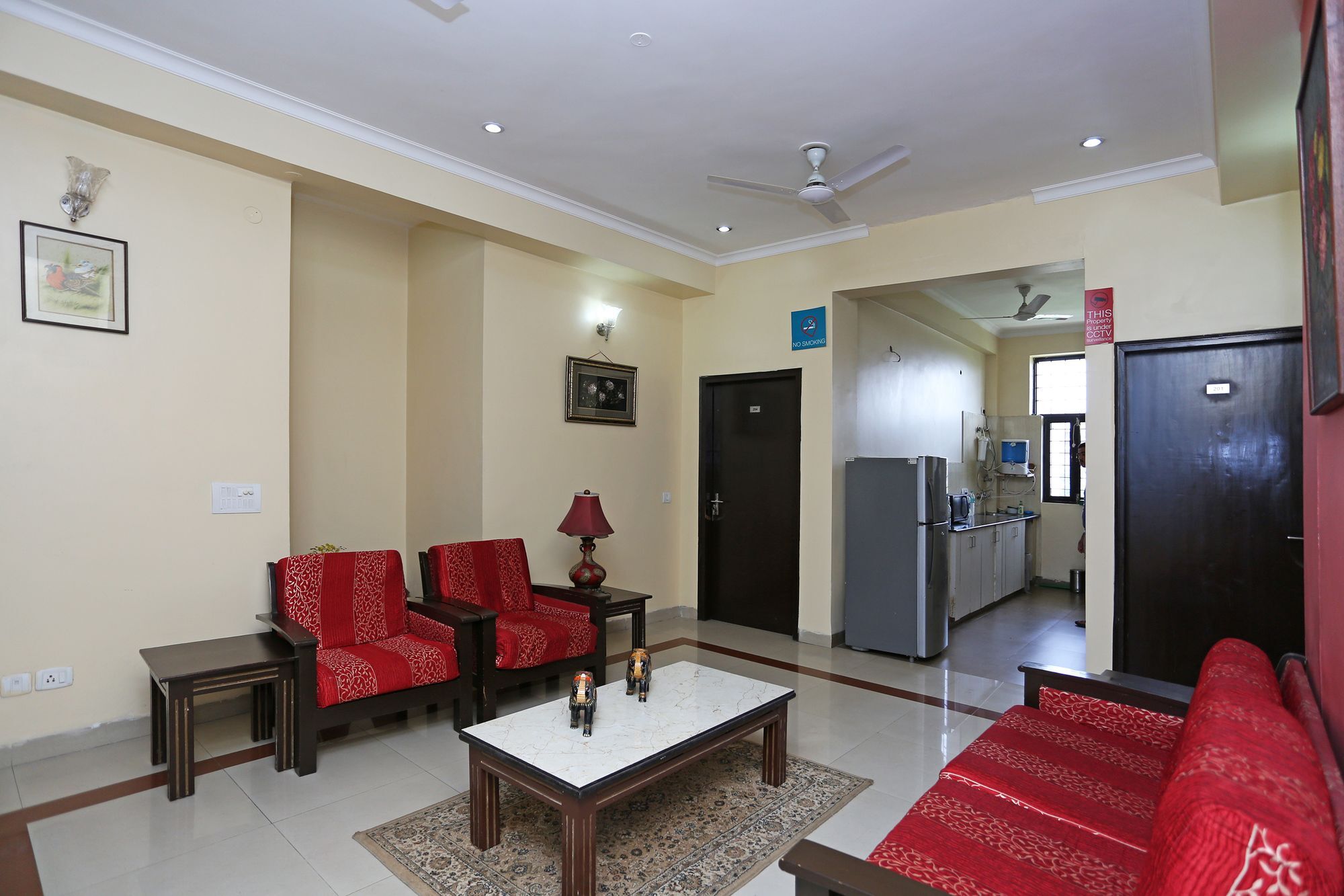 Oyo 9188 Near Dlf Phase 1 Hotel Gurgaon Ngoại thất bức ảnh